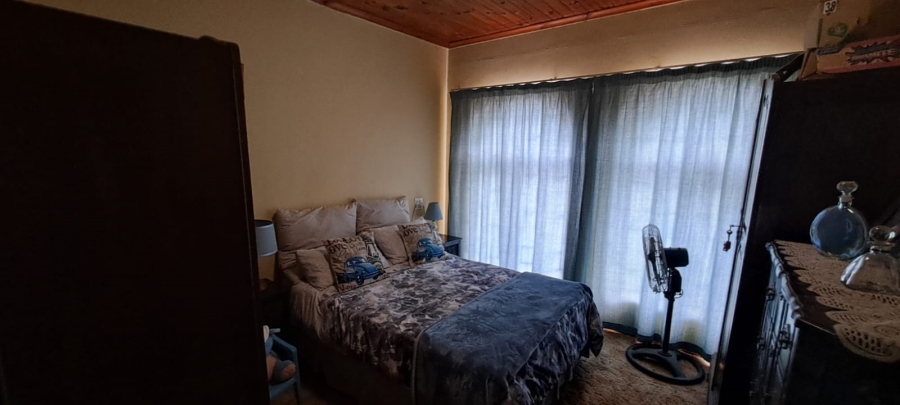 5 Bedroom Property for Sale in Aurora Western Cape